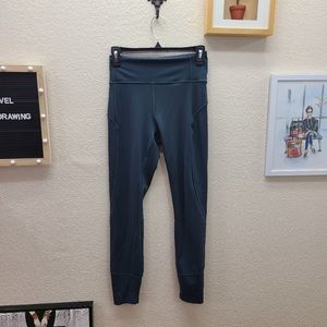 Lululemon Wonder Under High Rise sz 6